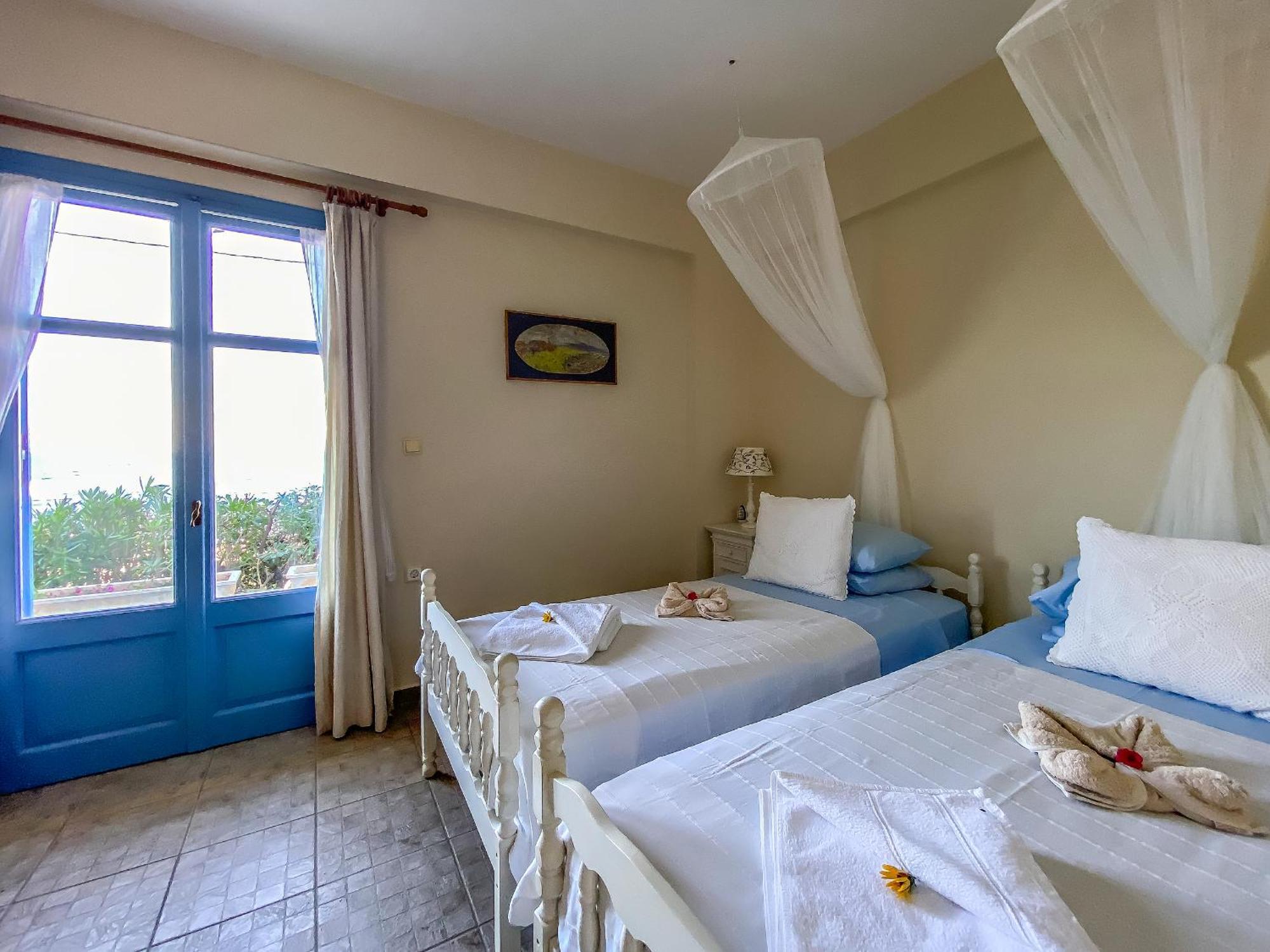 Kyparissis Beach Houses Skala Mistegnon Exterior foto