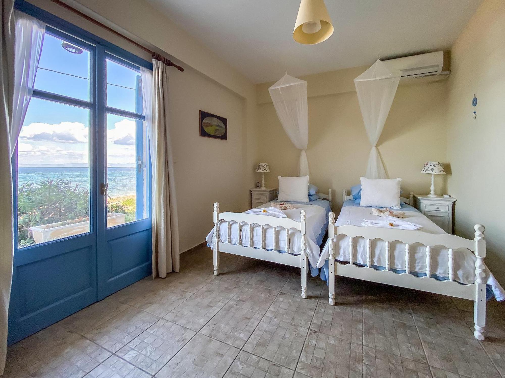 Kyparissis Beach Houses Skala Mistegnon Exterior foto